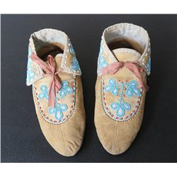 Plains Beaded Moccasins