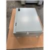 Image 2 : Hoffman A36SA2610LPPL Steel Disconnect Enclosure w/Handle *Dented Corner See Pics*