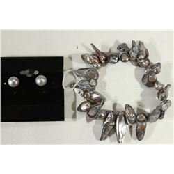 FRESH WATER PEARL BRACELET AND EARRING SET