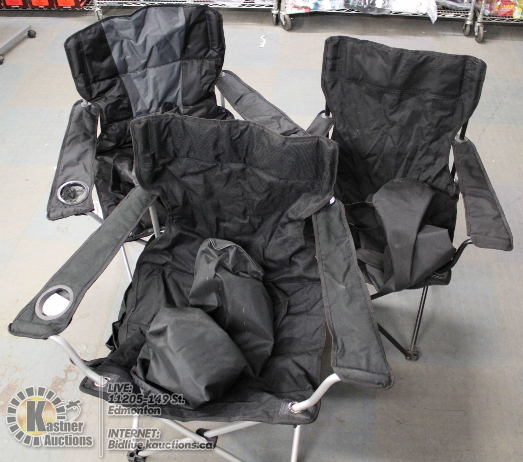 3 BLACK FOLDING LAWN CHAIRS IN CARRY CASES
