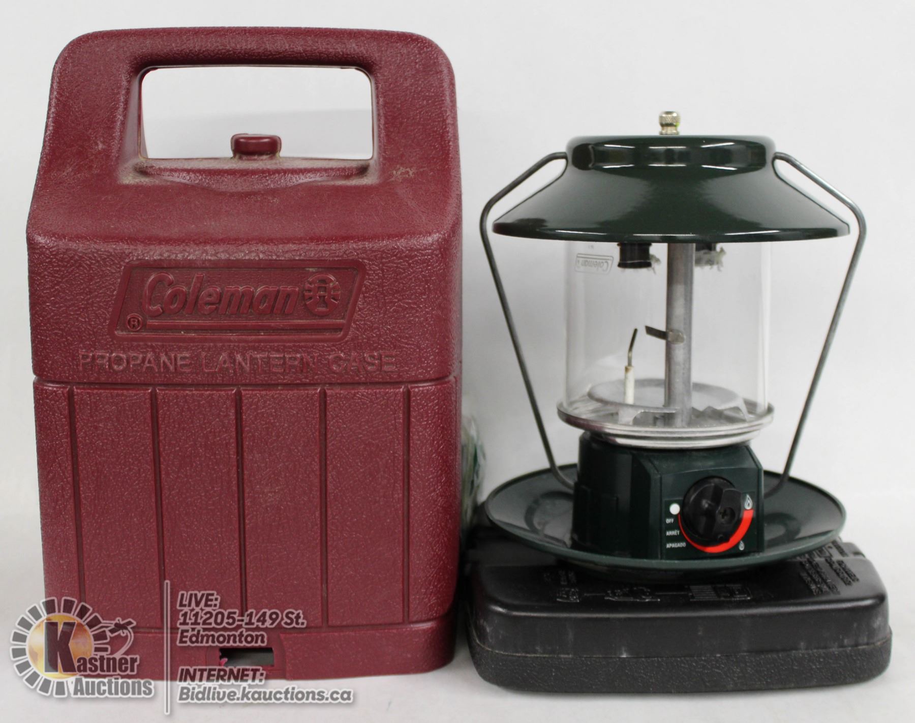 COLEMAN PROPANE LANTERN IN PLASTIC CASE