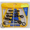Image 1 : WRENCH SET