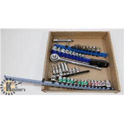 3/8 & 1/4" MARKED SOCKET SET OVER 40 PIECES