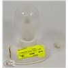 Image 1 : NEW PORTABLE LIGHT, REQUIRES 4 AAA BATTERIES