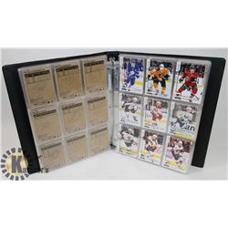 BINDER OF OVER 300 OPEECHEE HOCKEY CARDS INCL