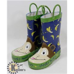 CHILD RUBBER BOOTS SIZE 8