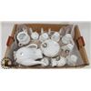 Image 1 : HAND PAINTED TEA SET