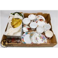 SET OF 3 SERVING PLATES AND ASSORTED BONE CHINA