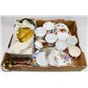 Image 1 : SET OF 3 SERVING PLATES AND ASSORTED BONE CHINA