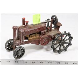 ANTIQUE CAST IRON TOY TRACTOR