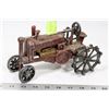 Image 1 : ANTIQUE CAST IRON TOY TRACTOR