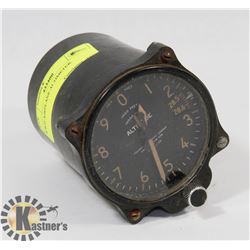 WWII AIRPLANE ALTIMETER.