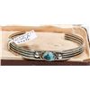 Image 1 : SMALL VINTAGE STERLING SILVER TURQUOISE BRACELET.