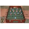 Image 2 : VINTAGE WOODEN FOOSBALL TABLE TOP GAME.