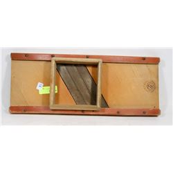 VINTAGE WOOD CABBAGE SLICER