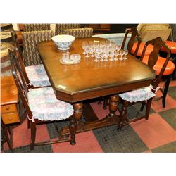 ANTIQUE TABLE (40"X52.5"X31") WITH 4 CHAIRS