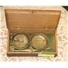 Image 1 : VINTAGE WEIGH SCALE WITH WOODEN CASE
