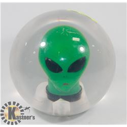 ALIEN HEAD BOWLING BALL