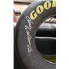 Image 2 : NASCAR AUTOGRAPHED RUSTY WALLANCE RACE TIRE