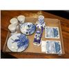 Image 1 : FLAT OF DELFTWARE