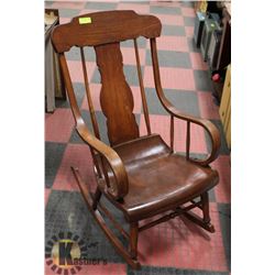 ANTIQUE ROCKING CHAIR