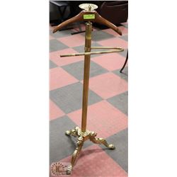 VINTAGE GENTLEMANS DRESS STAND.