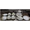 Image 1 : 20PC 50TH ANNIVERSARY ROYAL ALBERT BONE CHINA SET