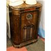 Image 1 : ANTIQUE DE FOREST CROSLEY RADIO MADE IN CANADA,