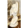 Image 1 : CERAMIC WOMAN STATUE