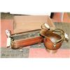 Image 1 : 2 VINTAGE BRASS CONTAINERS WITH DELFT HANDLES