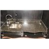 Image 3 : CABINET WITH GRANITE COUNTER TOP AND SINK