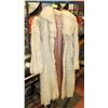 Image 1 : VINTAGE WOMENS FUR COAT