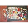 Image 1 : RAZORBLADE COLLECTION OF OVER 100.