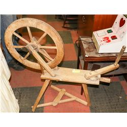 WOOL SPINNING WHEEL