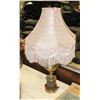 Image 1 : VINTAGE BRASS TABLE LAMP WITH SHADE