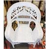 Image 1 : WICKER PATIO CHAIR