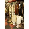 Image 1 : LARGE ESTATE COLLECTION OF FLOOR AND TABLE LAMPS