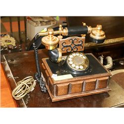 VINTAGE ROTARY CRADLE PHONE