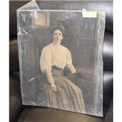 VICTORIAN GIANT PHOTOGRAPH OF WOMAN