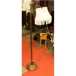 VINTAGE BRASS FLOOR LAMP WITH SHADE