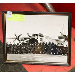 ORIGINAL FRAMED PHOTOGRAPH OF QUEEN'S OWN RIFLES