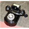 Image 1 : 1950'S WALL HANGING ROTARY DIAL PHONE, GLOSS BLACK