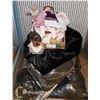 Image 1 : PALLET OF COLLECTOR DOLLS