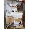 Image 1 : ESTATE PALLET OF LAMPS, GLASSWARE, AND MORE