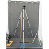 Image 6 : (3) Photography Tri-Pods