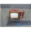 Image 3 : Vintage Television Salt and Pepper Shaker Set