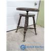 Image 2 : Vintage Clawfoot Adjustable Height Piano Stool with 4 Matching Glass Feet