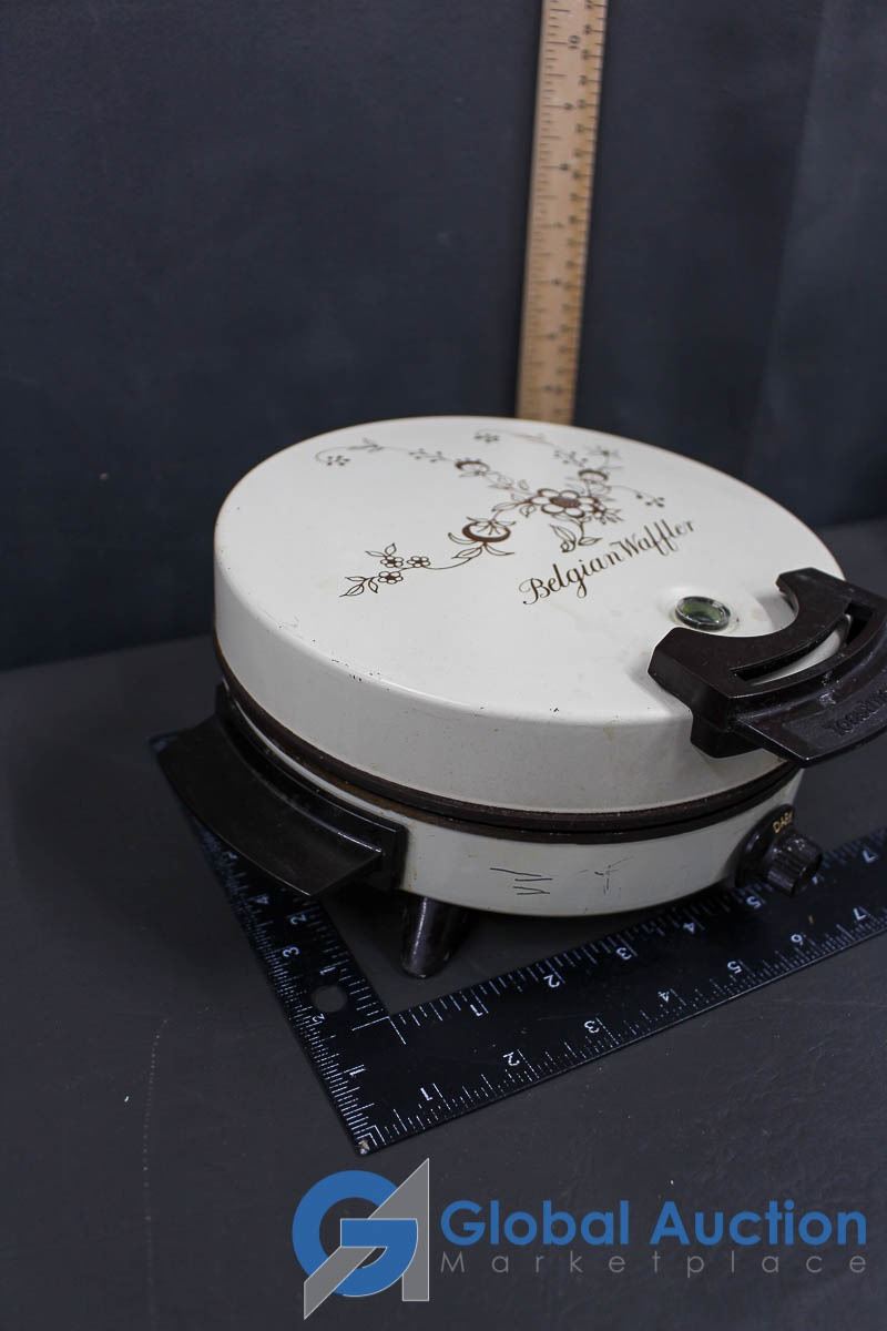 (3) Toastmaster Belgium Waffle Maker, Vintage Toastess Sandwich