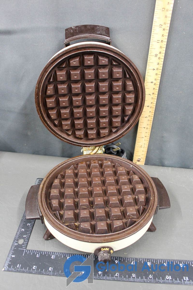 (3) Toastmaster Belgium Waffle Maker, Vintage Toastess Sandwich