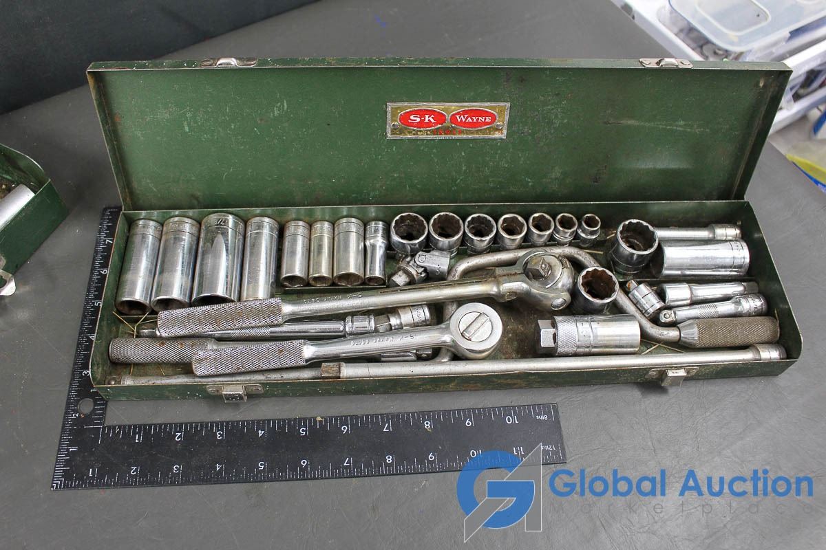 SK 3/8" Socket Set w/Case & SK 3/4" Sockets & Breaker Bar w/Case